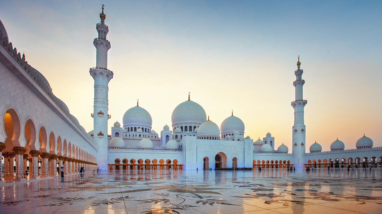 Shiekh Zayed Grand Mosque Prolight + Sound Middle East